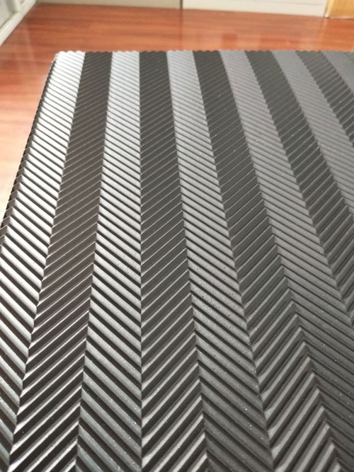 E109 WAVE RUBBER SOLING SHEET,SHOE REPAIR MATERIALS