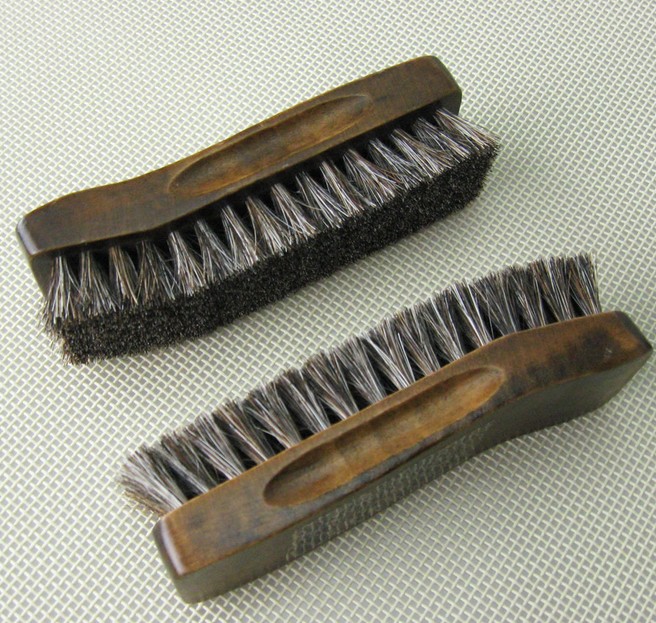 Small Horse Cleaning Brush