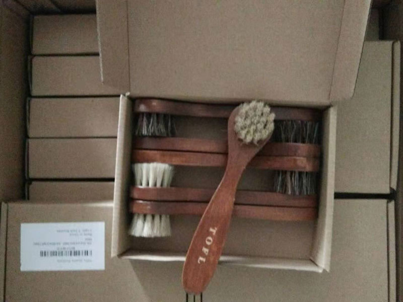 Horsehair brushes ship to Florida of USA