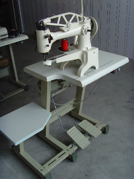 2972 shoe repair sewing machine