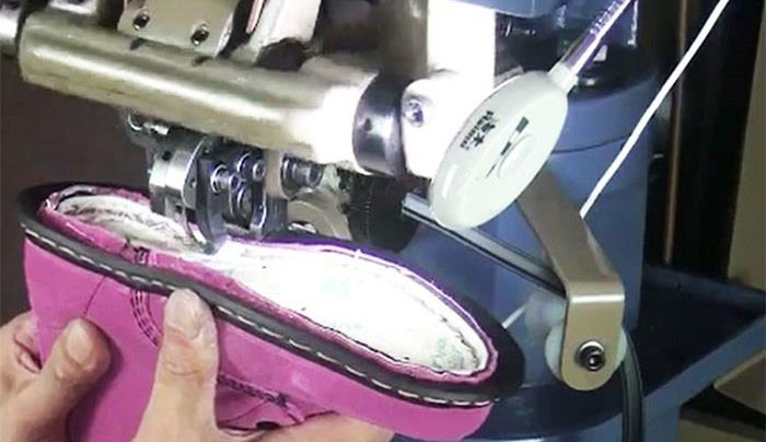 SP629 Marten Boots Welt Inseam Stitching Machine sewing the shoes